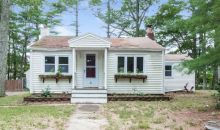 4 Doreen Wy Carver, MA 02330