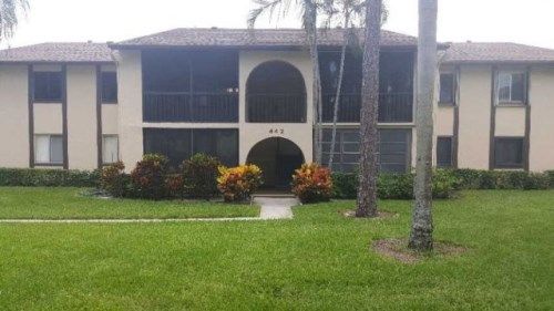 442 PINE GLEN LN APT C-2, Lake Worth, FL 33463