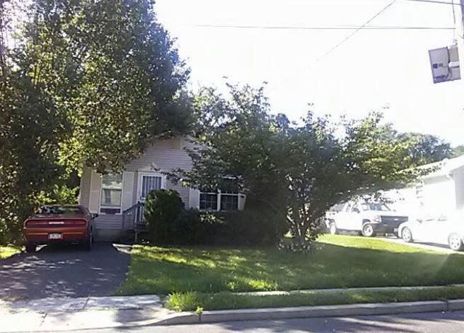 7516 River Rd, Pennsauken, NJ 08110