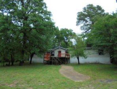 23298 Holly Rd, Mineola, TX 75773