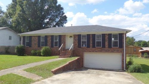 6 Royal Coach Cir, Bessemer, AL 35022