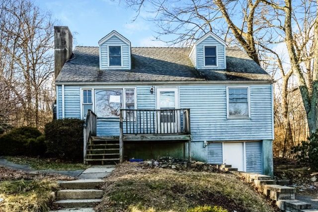 35 Woodland Ave, Denville, NJ 07834