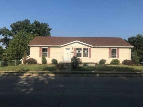 402 S Main Street, Perryville, MO 63775