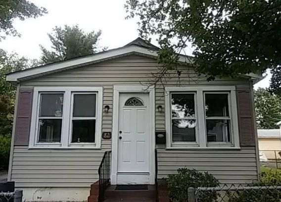 82 Hauser Ave, Trenton, NJ 08620