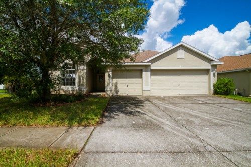 1302 Emerald Hill Way, Valrico, FL 33594