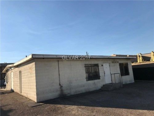 35 30Th Street, Las Vegas, NV 89101