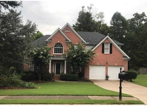 1280 Mountain Ivey Ct, Buford, GA 30518