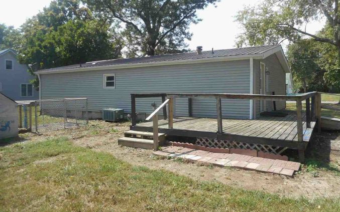 208 NE Mill Street, Patoka, IN 47666