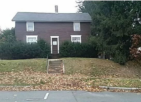 6 Bridge St, Millers Falls, MA 01349