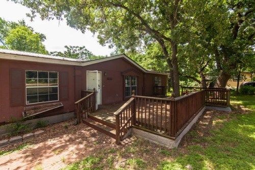 178 Horseshoe Dr, Bastrop, TX 78602