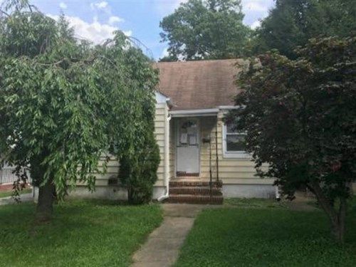 326 REDWOOD AVENUE, Trenton, NJ 08610