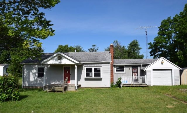 216 St Paris St, Bellefontaine, OH 43311