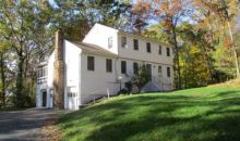 5 Lolly Ln Oxford, CT 06478