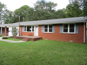 609 Forest Grove Ave, Jacksonville, NC 28540