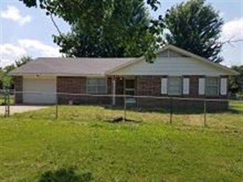 10251 E 440, Spavinaw, OK 74366