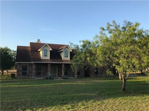 5830 Grand Lake Cir, Robstown, TX 78380