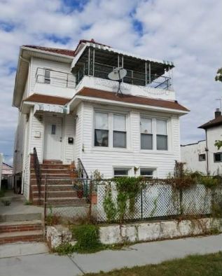 227 E Chester St, Long Beach, NY 11561