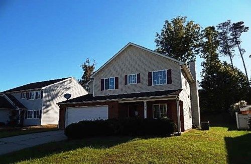 5704 Fisherman Dr, Browns Summit, NC 27214