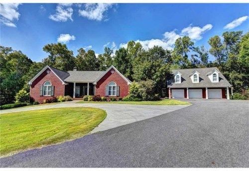 5354 Drew Rd, Alpharetta, GA 30004