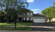 2304 Mohawk Ln Glenview, IL 60026