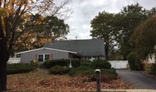 14 Plaza Ln Selden, NY 11784