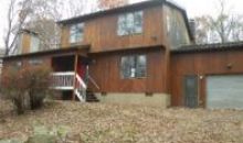 440 Underhill Dr Tamiment, PA 18371