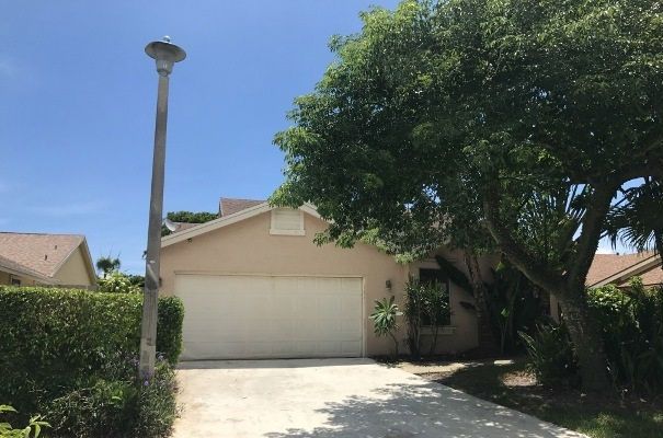 1065 Nw 20th Ave, Delray Beach, FL 33445