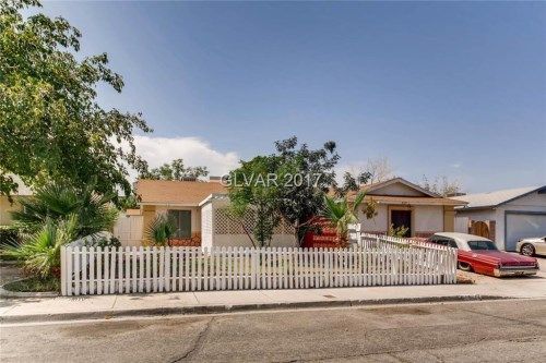 5121 Gains Mill Street, Las Vegas, NV 89122