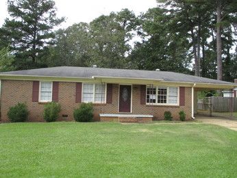 2602 34th Ave, Northport, AL 35476