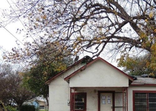 139 S San Ignacio Ave, San Antonio, TX 78237