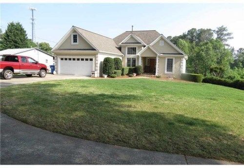 477 Toonigh Rd, Woodstock, GA 30188