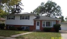 424 CHERRY HILL DR Addison, IL 60101