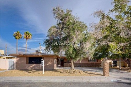 932 Niblick Drive, Las Vegas, NV 89108