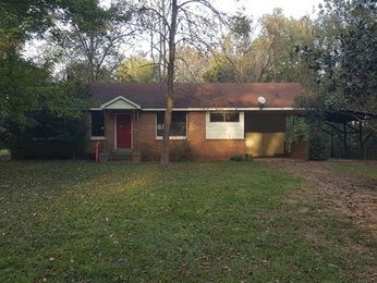 200 Beechwood Rd, Vicksburg, MS 39183