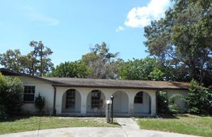 5724 Oceanic Rd, Holiday, FL 34690