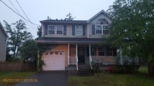 1 Southwood Ln Amityville, NY 11701