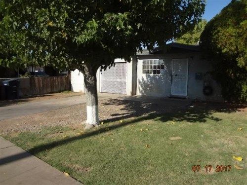 320 S SIXTH ST, Blythe, CA 92225