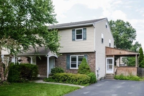 427 E Ridge Ave, Sellersville, PA 18960