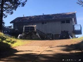 230 Olson Rd, Whitethorn, CA 95589