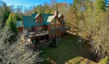 25 River Oaks Trl Ellijay, GA 30536