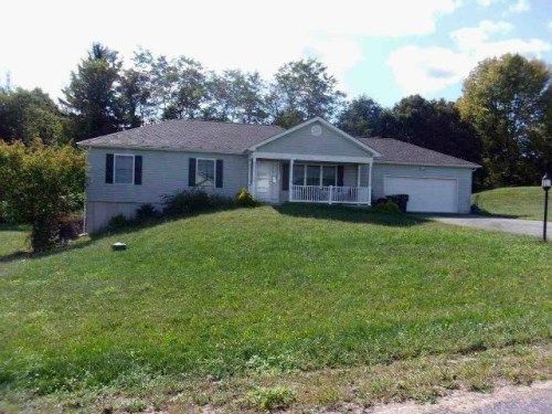 10 PLEASANT VIEW DR, Lehighton, PA 18235