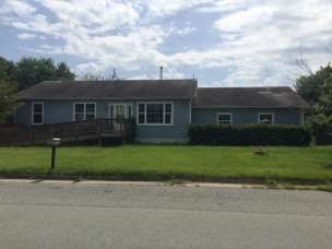 300 Meadow Ave, Colonial Beach, VA 22443