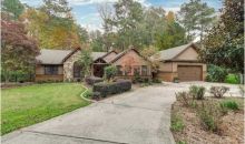 6189 Woodlake Dr Buford, GA 30518