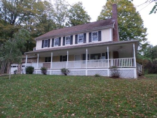 40 Town St, East Haddam, CT 06423