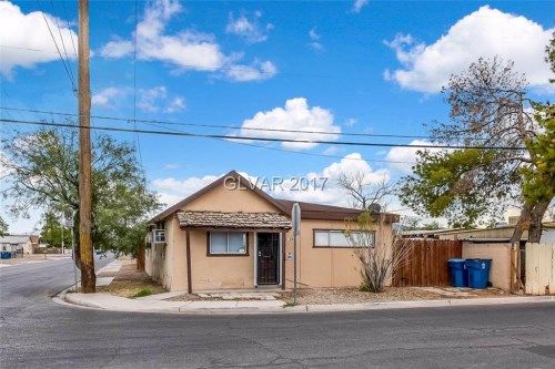 5149 Whitney Avenue, Las Vegas, NV 89122