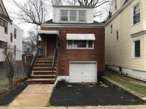 94 Isabella Ave, Newark, NJ 07106