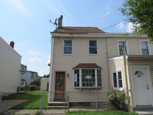 171 S Burlington St, Gloucester City, NJ 08030