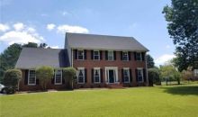 105 Colonial Way NE Calhoun, GA 30701