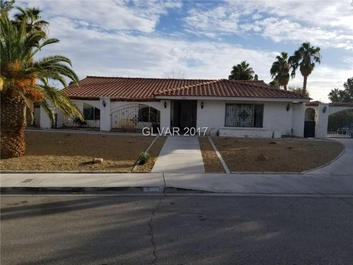 2825 San Blas Drive, Las Vegas, NV 89120