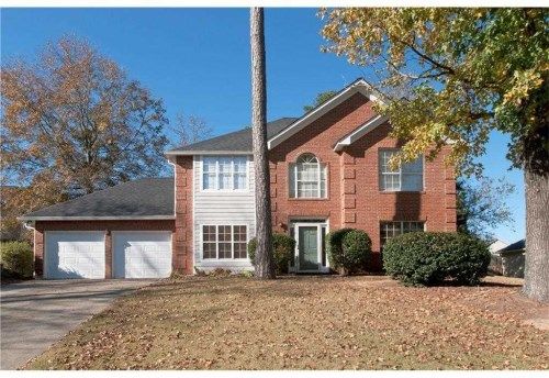 10685 Pinewalk Forest Circle, Alpharetta, GA 30022